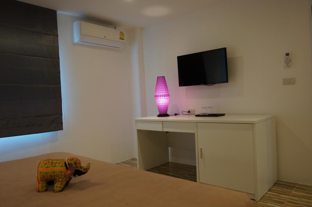 Lotus Art Guesthouse Патая Екстериор снимка