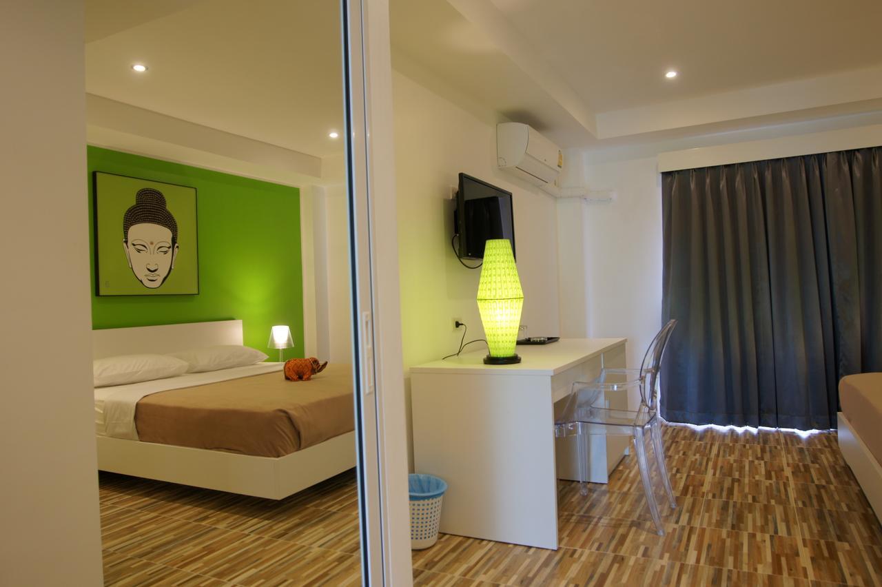 Lotus Art Guesthouse Патая Екстериор снимка